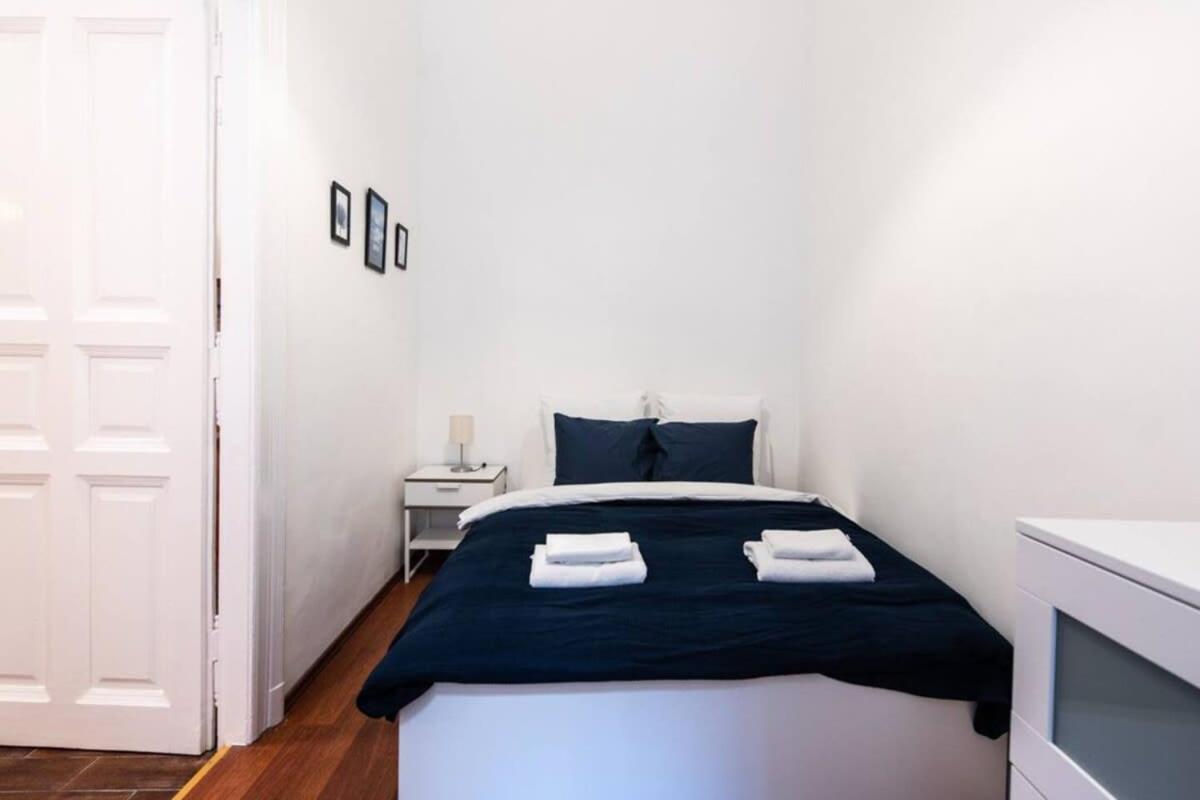 Very central convenient large AC place Budapest Exterior foto